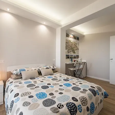 To לינה וארוחת בוקר רומא